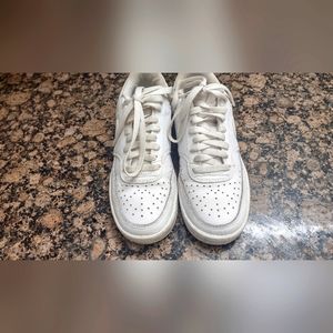 Nike Court Vision Low Triple White 2020 Womens Size 7.5  CD5434-100